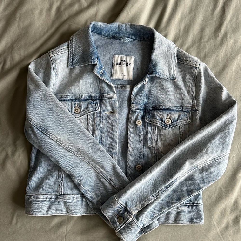Hollister Classic Blue Denim Jacket